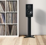 Dynaudio Stand 20