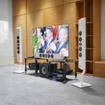 Focal On Wall 302