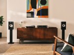 High--Marantz - MODEL 70 - Black - Lifestyle 06.jpg