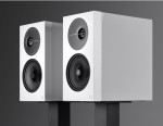Definitive Technology Demand D9
